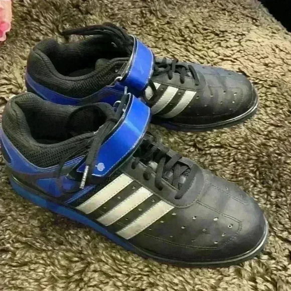 Adidas sneakers 9 1/2 - Picture 2 of 5